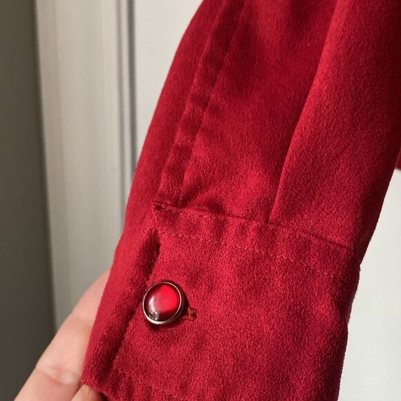 GNW Red Western Style Suede Feel Button Up Top Size XL - Picture 6 of 7